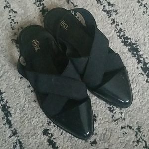 MELISSA Black Stretch Strap Closed Toe Flats 8